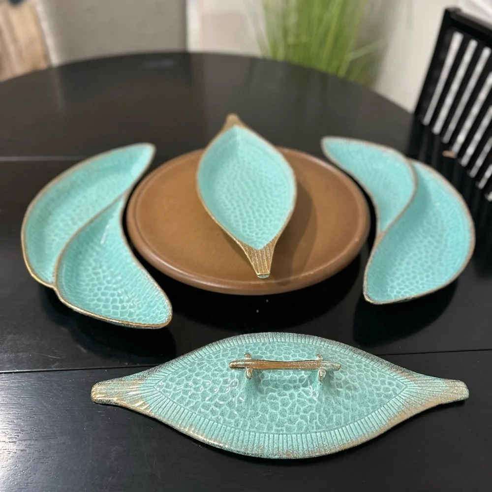 USA-Calif. Orig. Beautiful Turquoise and Gold Leaf-Shaped Serving set with cover